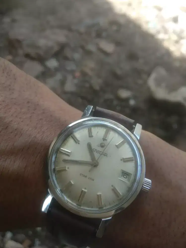 Jam tangan vintage enicar star jewels manual ori