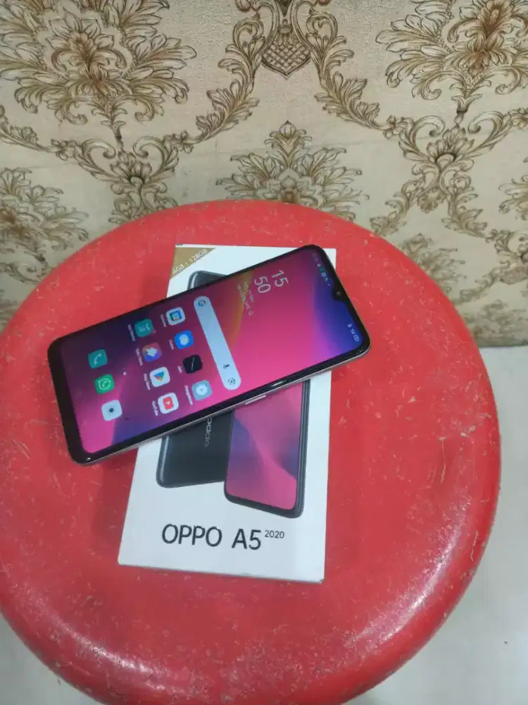 oppo A5 2020 ram 4/128 normal semua hp sm dus saja
