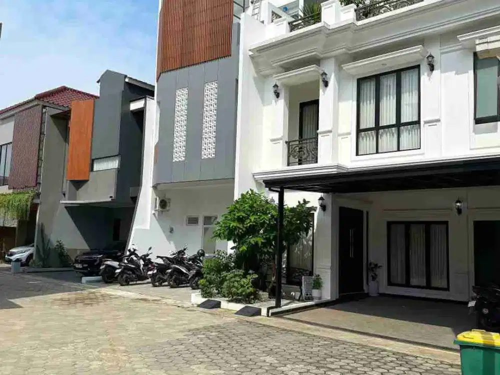 Rumah di Duren Sawit 2 lantai di Jakarta Timur dekat mall Buaran Jaktim