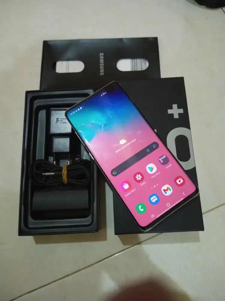 Samsung S10+ 8/128 Sein fullset mlusss 97%, nominus