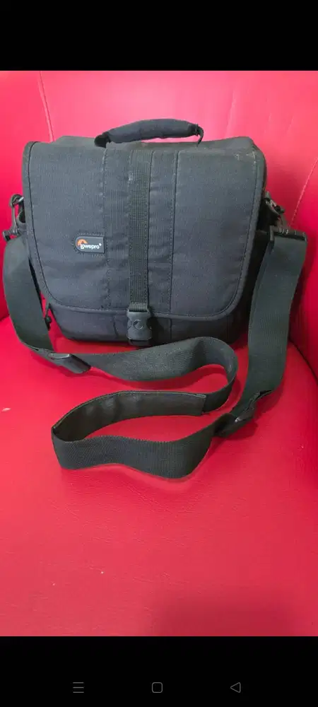 TAS KAMERA LOWEPRO adventura 140