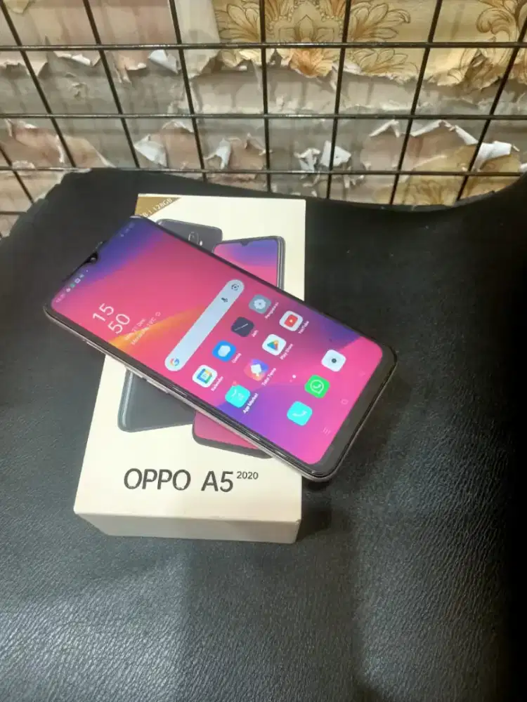 oppo A5 2020 ram 4/128 normal semua hp sm dus saja