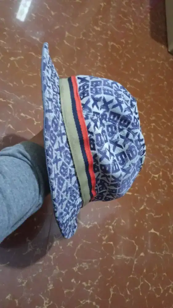 Topi Bucket original