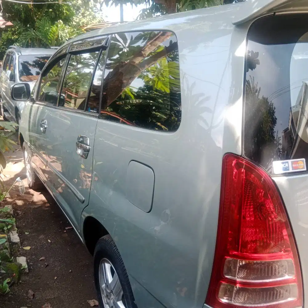 Innova type G bensin thn 2005