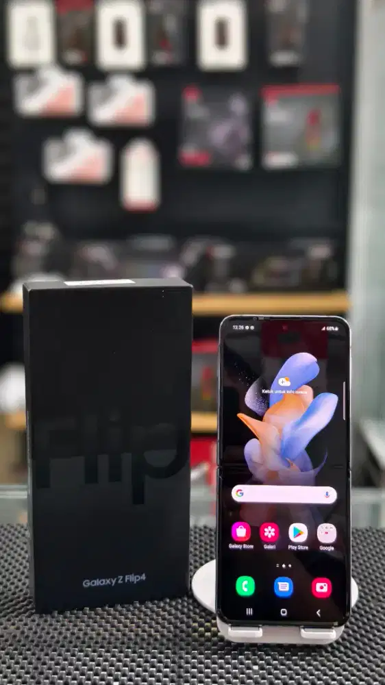 Samsung Galaxy Z Flip 4 8/512
