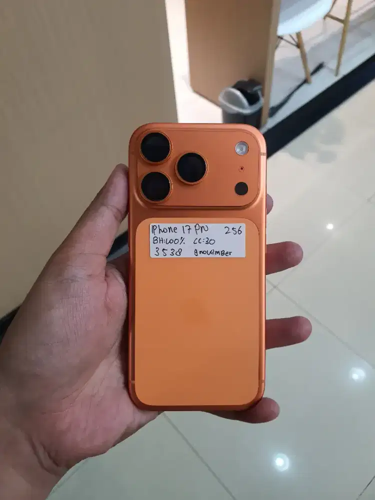 Iphone 17 PRO 256 GB Ibox Cosmic Orange 1 Bulan pakai
