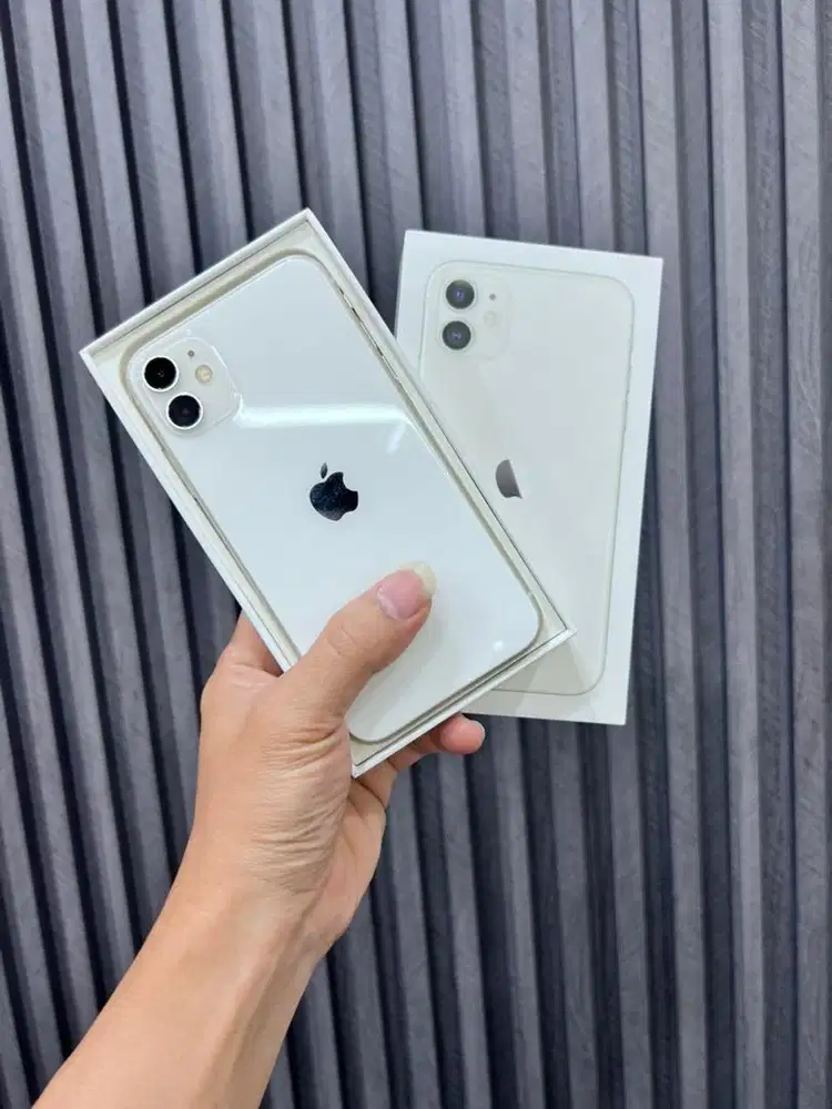 Iphone 11 128 ex garansi resmi GDN SA/A bh 86% mulus fullset original