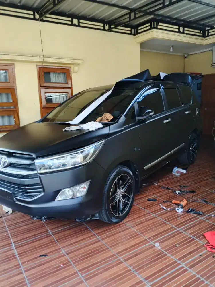 Cutting sticker mobil