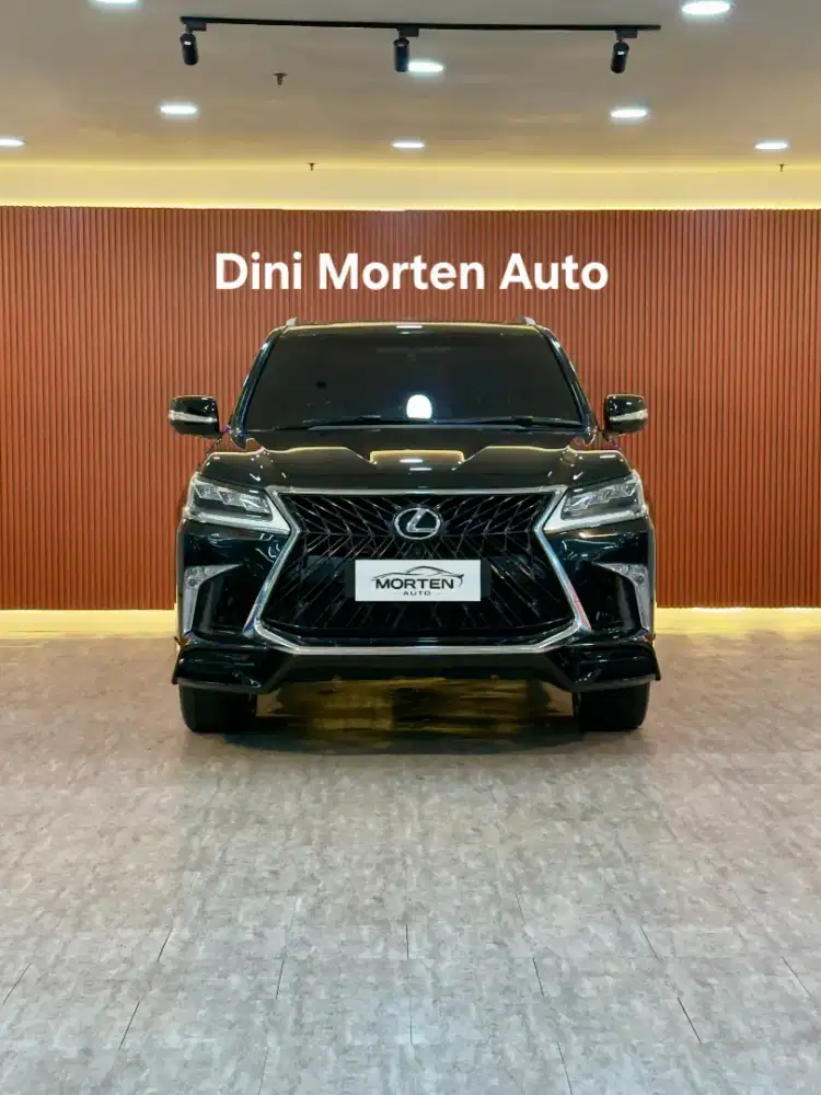 Lexus LX570 Sport 5.7 at 2019 (KM 57rb)