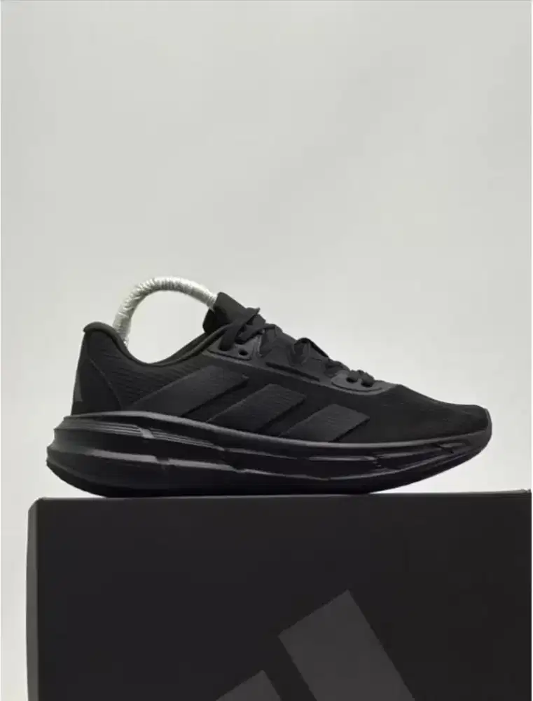 Adidas Questar 3 Triple Black