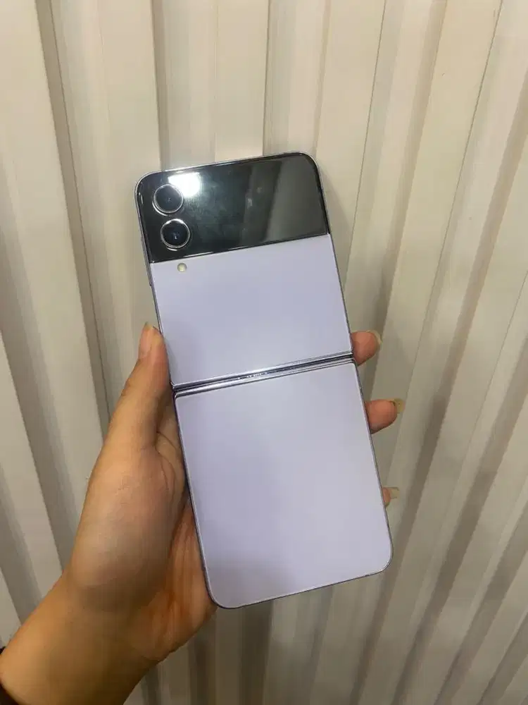 Samsung Z Flip 4 8/256GB SEIN
