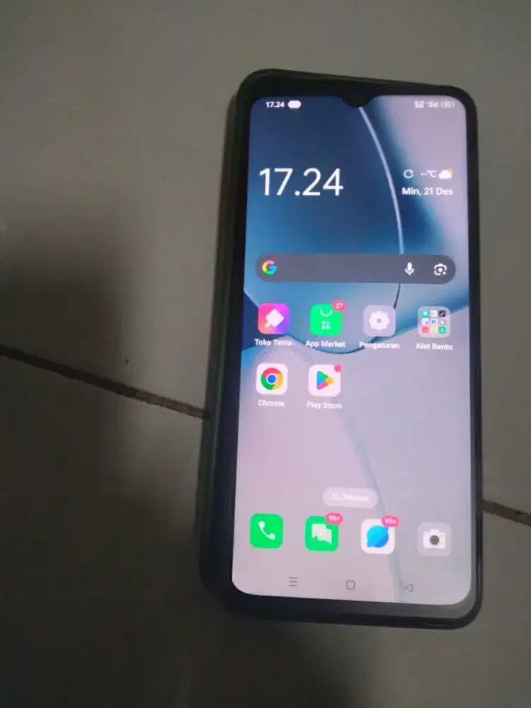 Oppo A17 Tahun 2022
