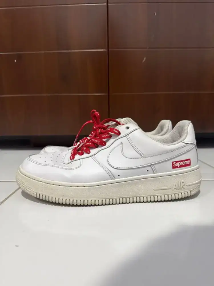 Nike af1 supreme second