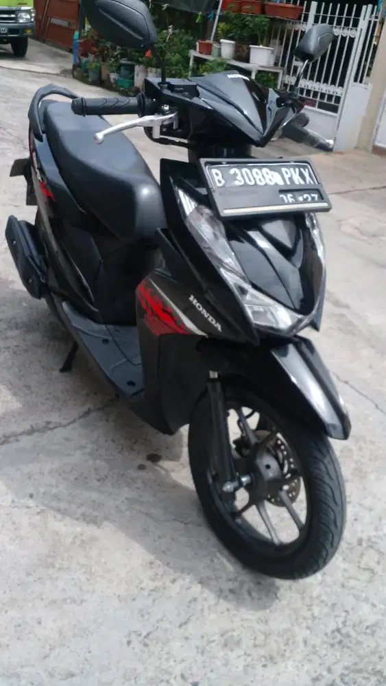 Honda beat LED tahun 2022.