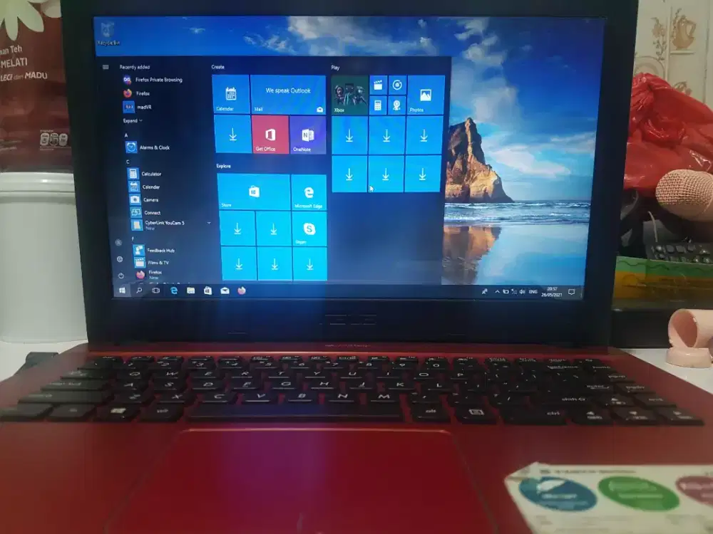 Di jual laptop asus 14inc keadaan hidup minus batrei