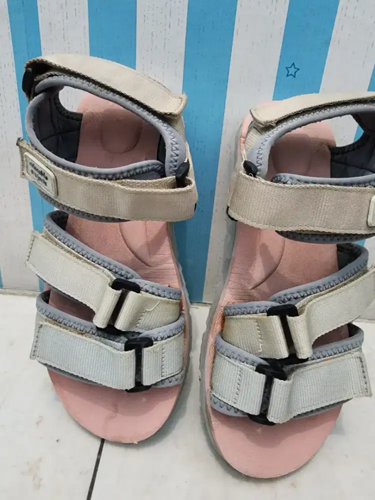 Sendal Adorable warna pink