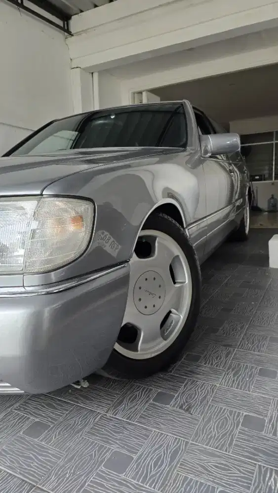 Mercedes benz 300 SEL'92  ex KTT