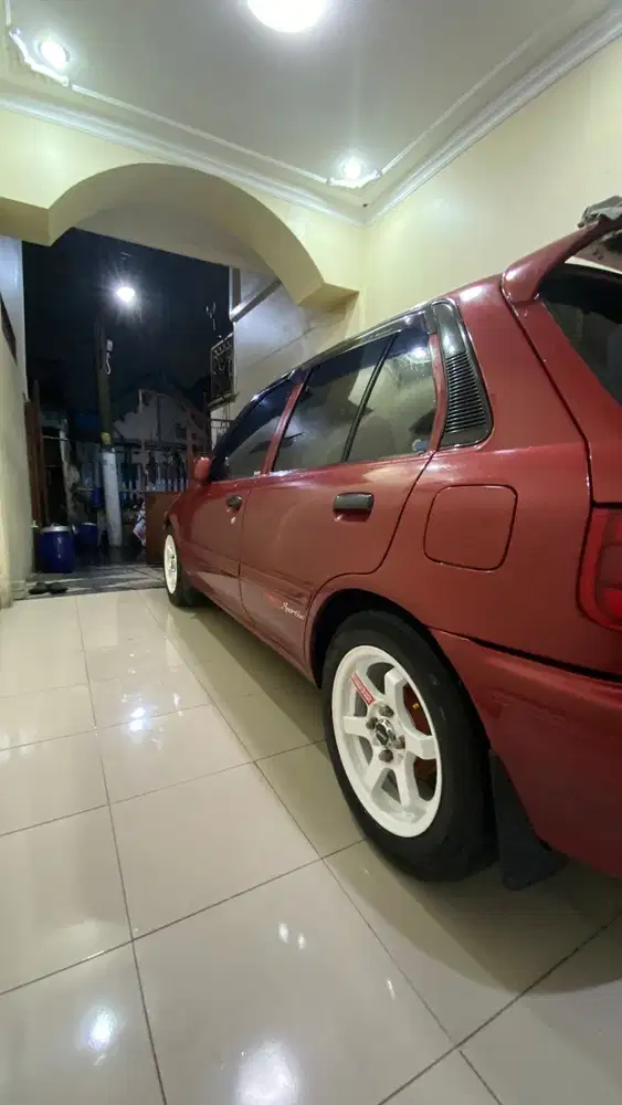 Starlet Legendaris, Bandel & Nyaman Dipakai Harian