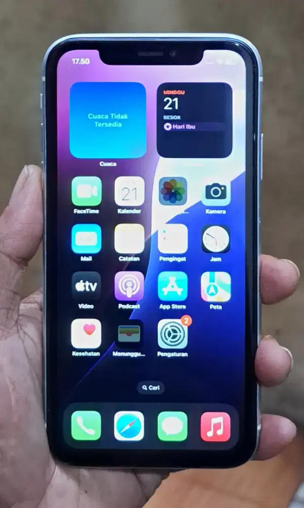 Iphone xr 64gb hp charger