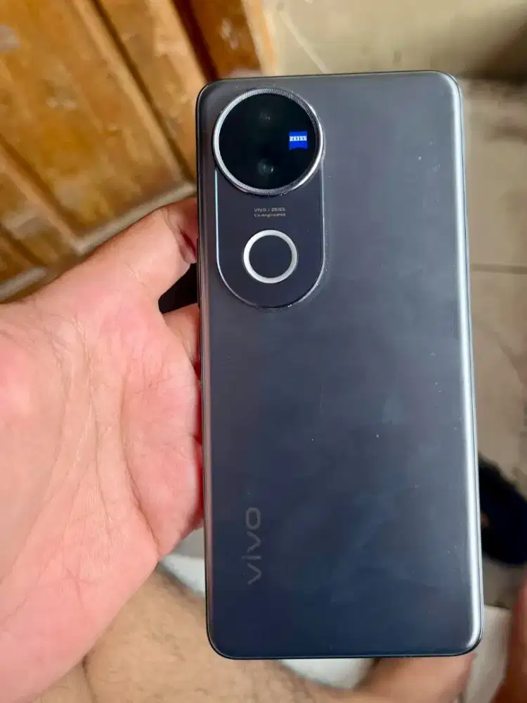 Like New! VIVO V50 5G 12/512 | Minim pemakaian 1 bulan aja!!!