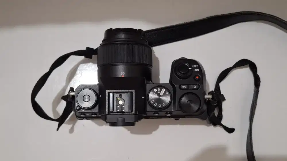 Fujifilm X-S20 Bekas + Fujinon XC 35 F2 Preloved banyak bonus