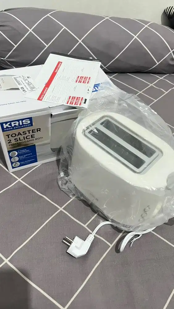 Pemanggang Roti merk KRIS