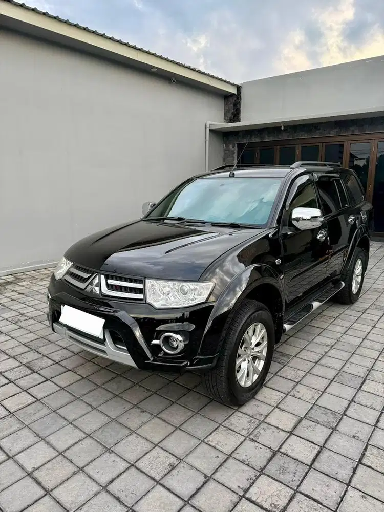 PAJERO EXCEED 2014 LOW KILOMETER