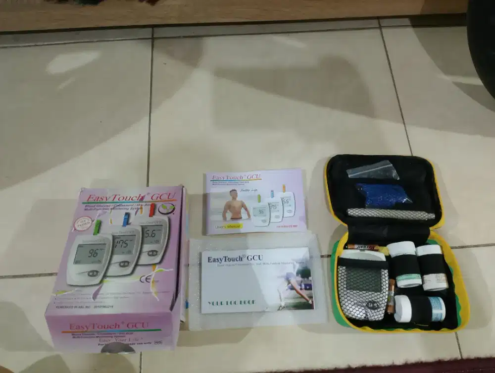 Gcu easy touch ..gula darah, cholestrol,asam urat