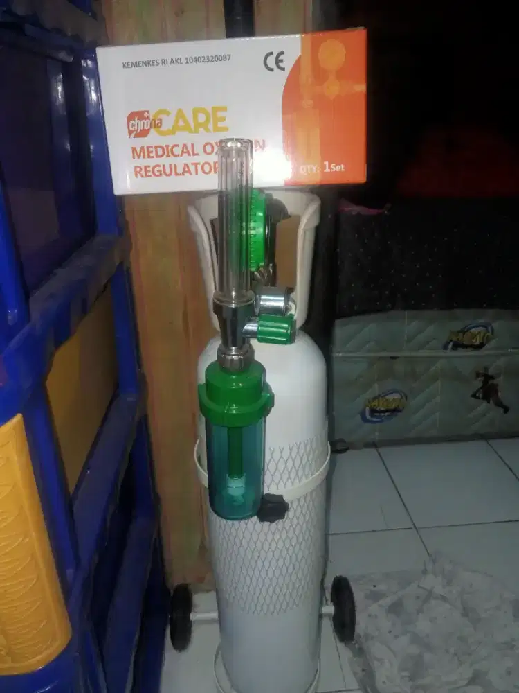 Tabung oxigen ukuran 1 meter