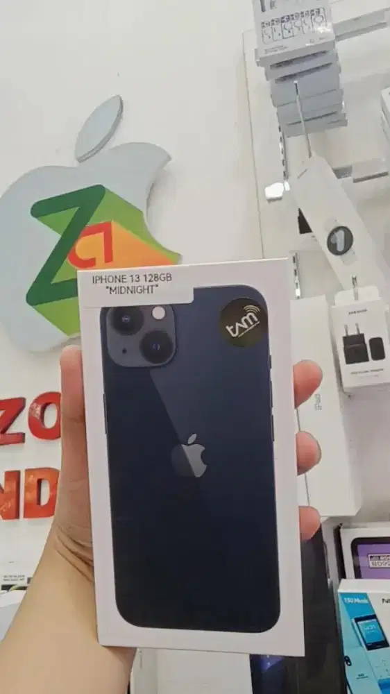 Ready!! iPhone 13 128GB BERGARANSI RESMI TAM
