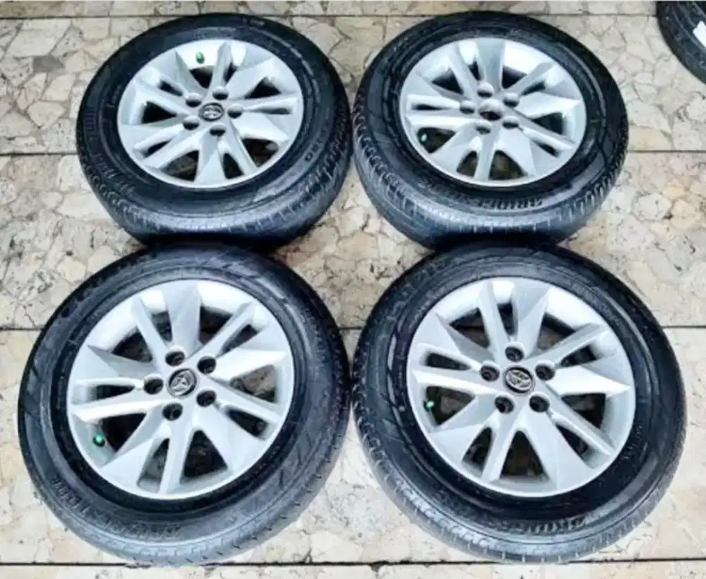 Velg copotan Toyota Inova reborn r16 original+ban tebal