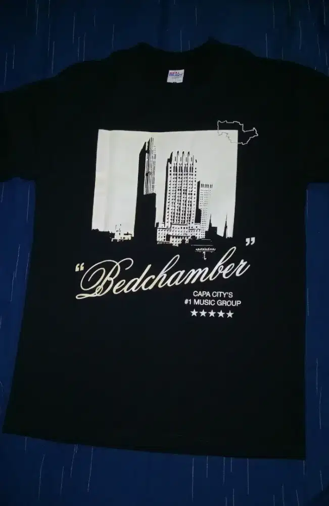 Kaos band musik Bedchamber sz M