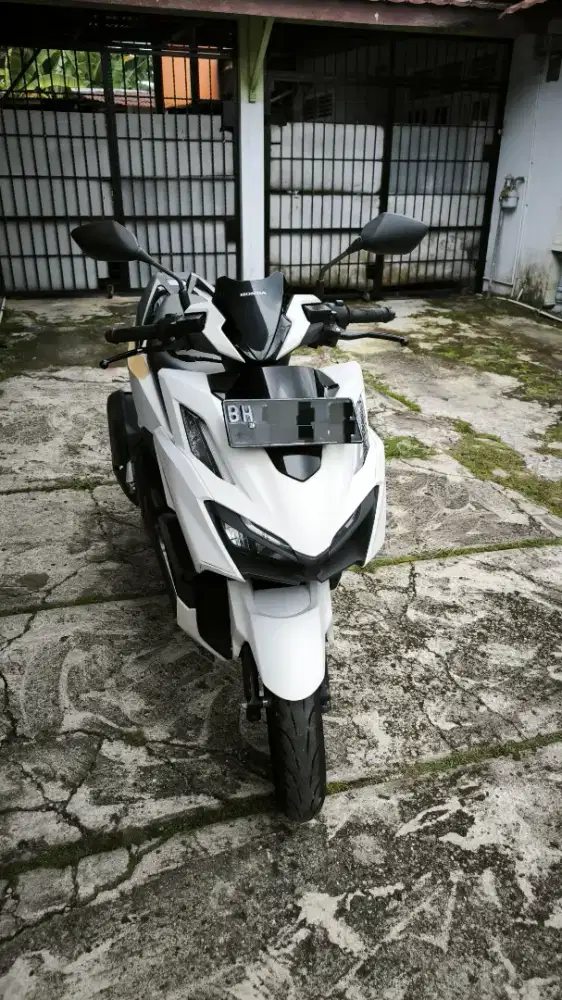 Honda Vario 160 ABS 2022 Putih - Tangan Pertama - Pajak Hidup