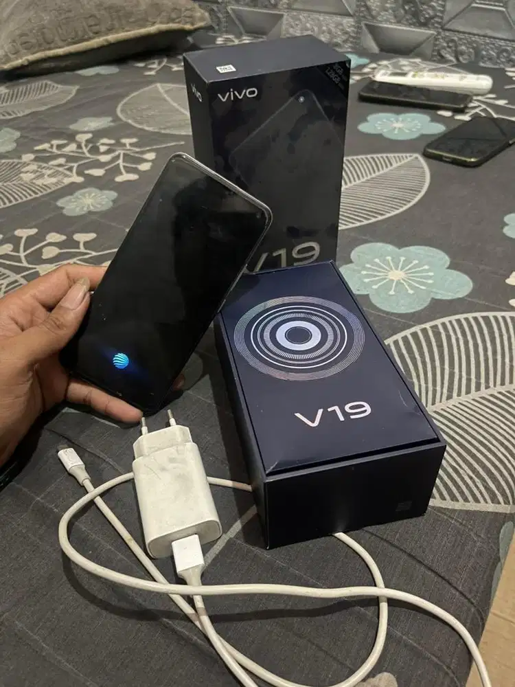 Vivo v19 8/128 fullset