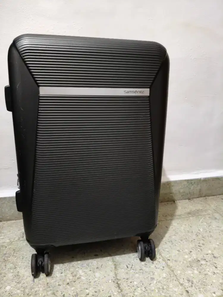 Samsonite kabin 20 inch