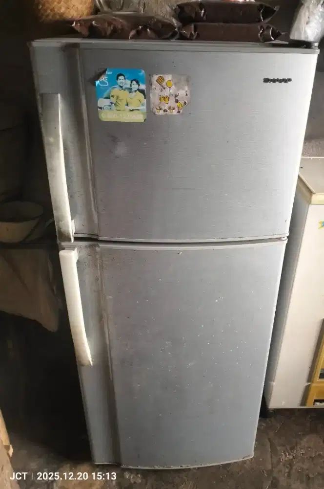 Jual kulkas Sharp 2 pintu