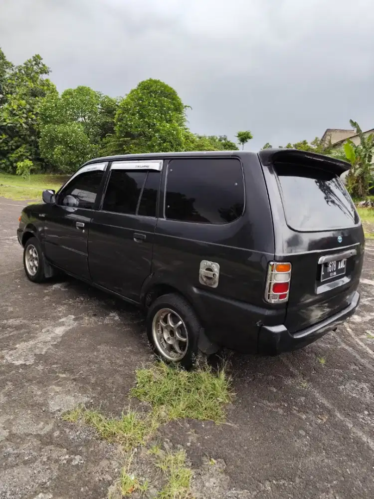 Mobil bekas rasa baru
