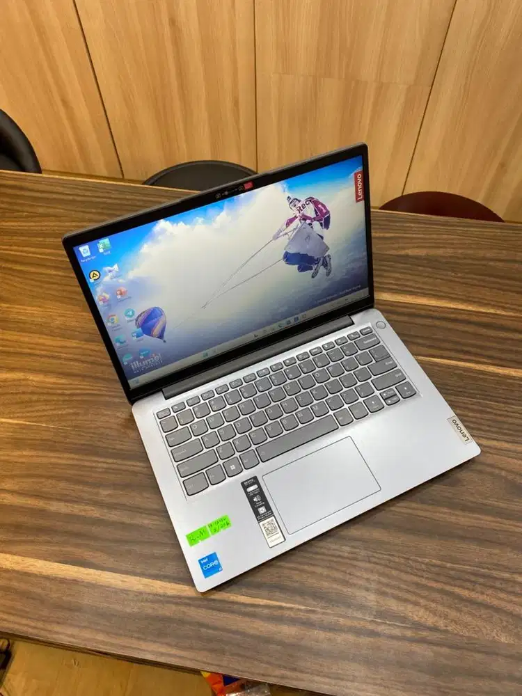 Laptop lenovo Ideapad Slim 3 Core i3-1215 Ram 8/512 Gb Garansi 19 bln