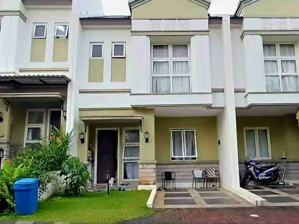 dijual Rumah Lokasi Strategis Di Cluster The Savia Nusaloka,BSD