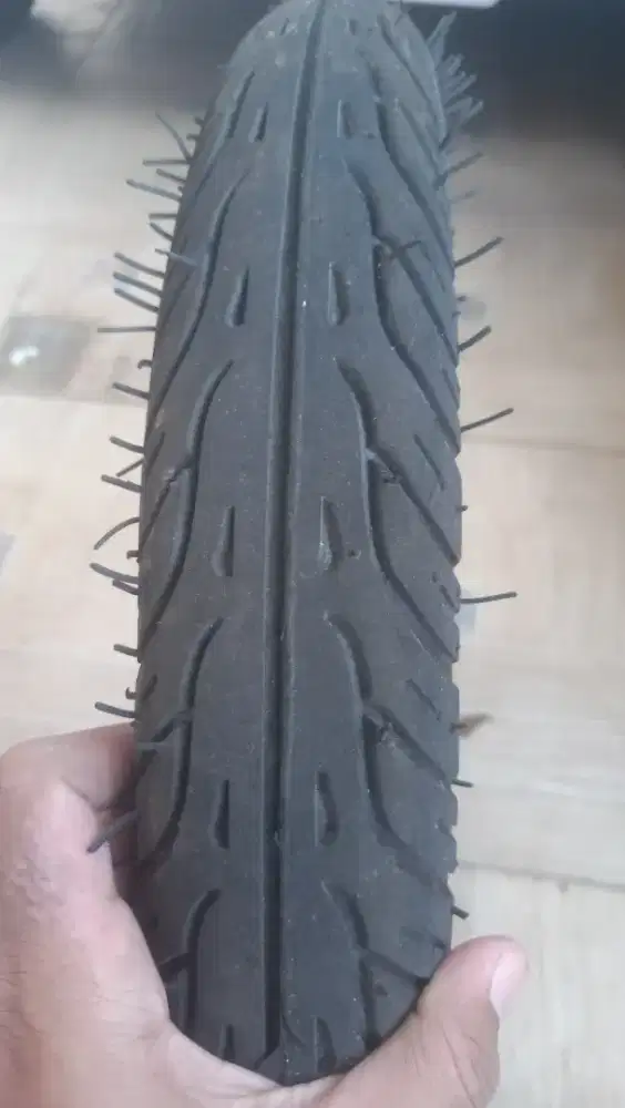 Ban motor 80/90 14 plus ban dalam