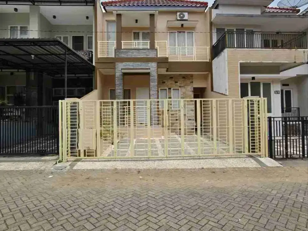 Rumah Villa Full Furnished
Lokasi Panglima Sudirman
Batu