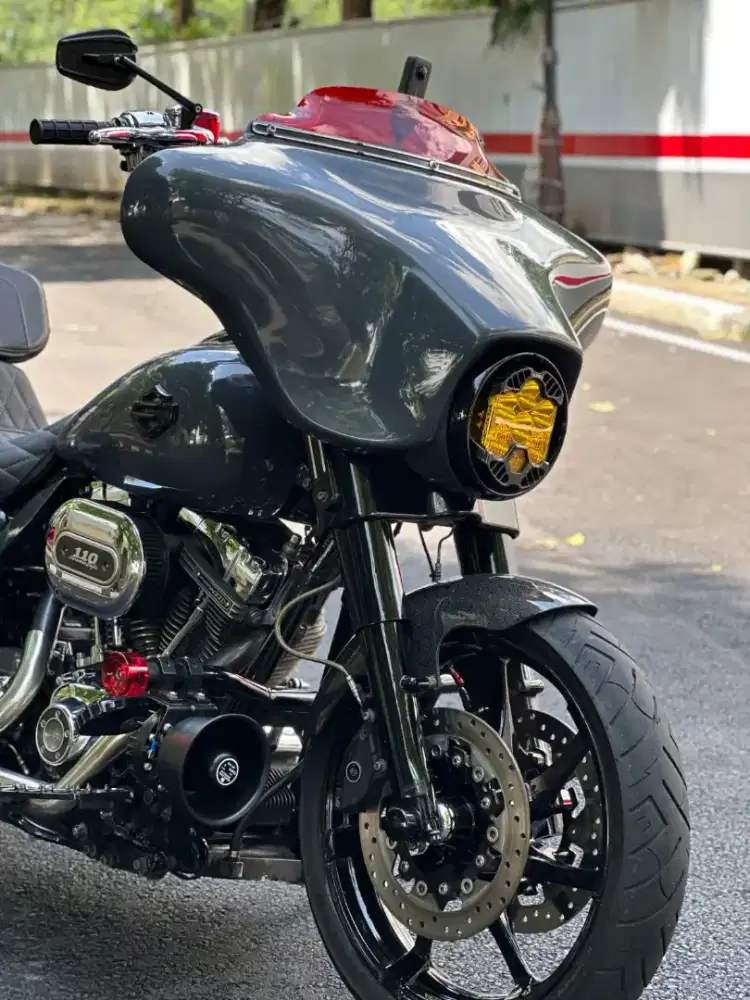 Harley Davidson Street Glide CVO 2012 Performance Bagger