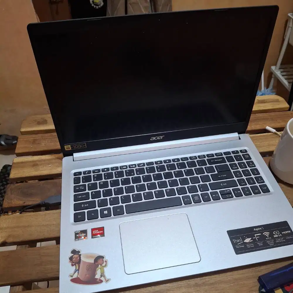 Laptop Acer Aspire 515-45