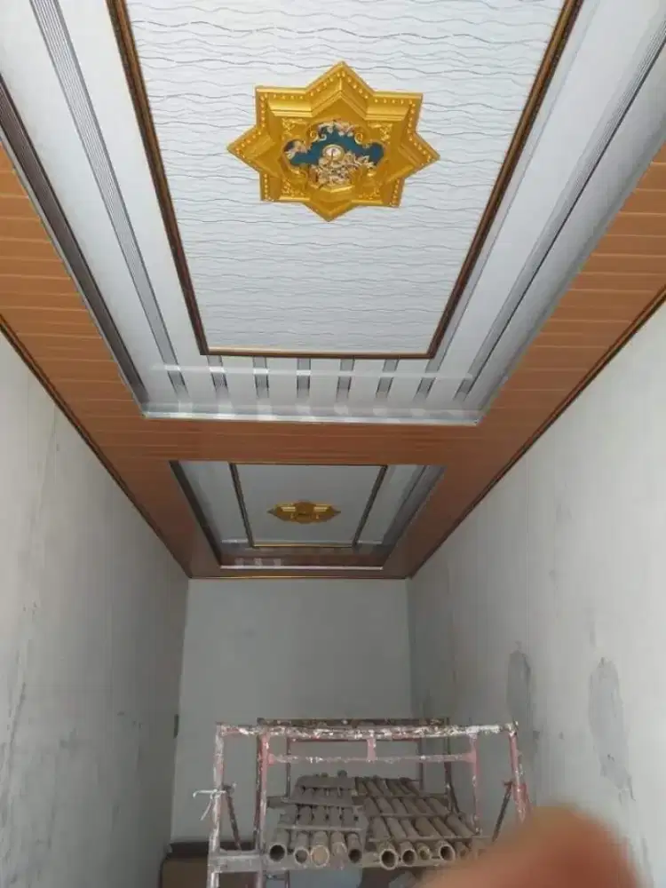 Tukang renovasi dan perbaikan atap bocor