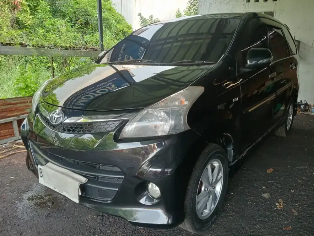 Avanza Veloz 15 AT
