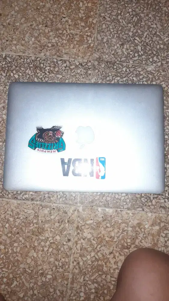 Dijual Macbook Pro Model A1502 Rusak