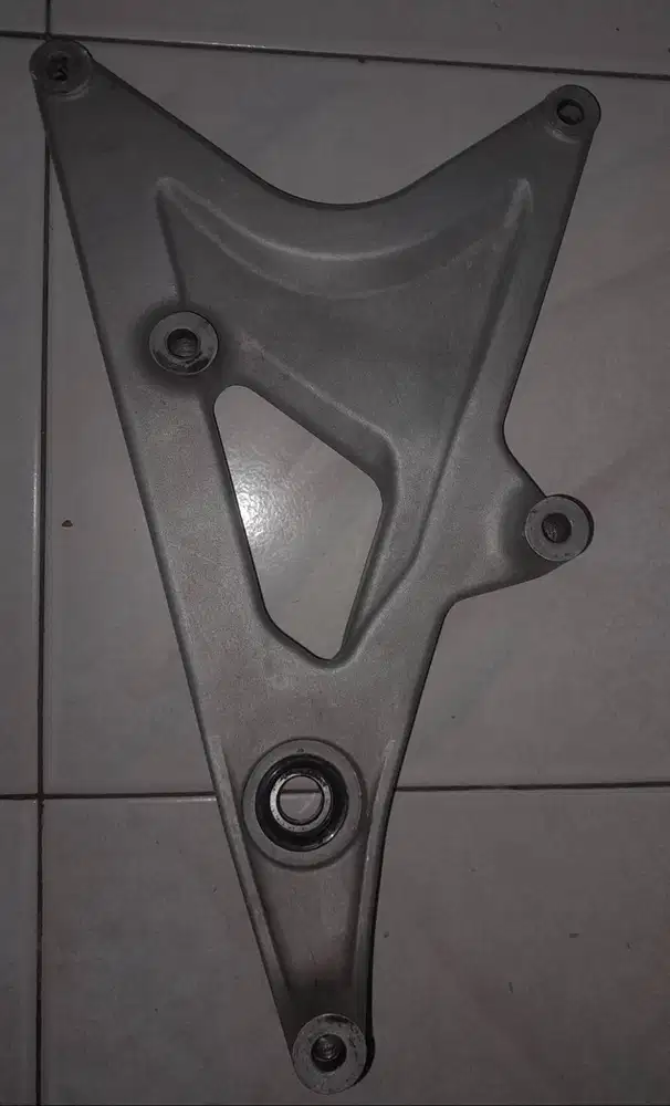 Jual Swing Arm Vario 125 ori honda