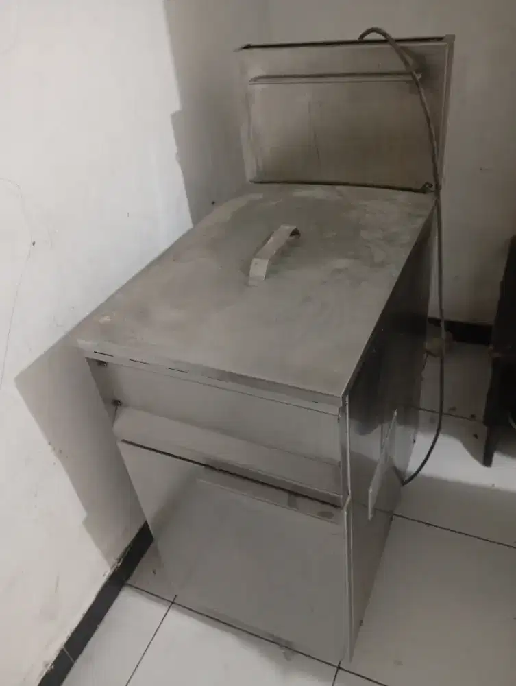 Deep fryer LPG revon 30liter