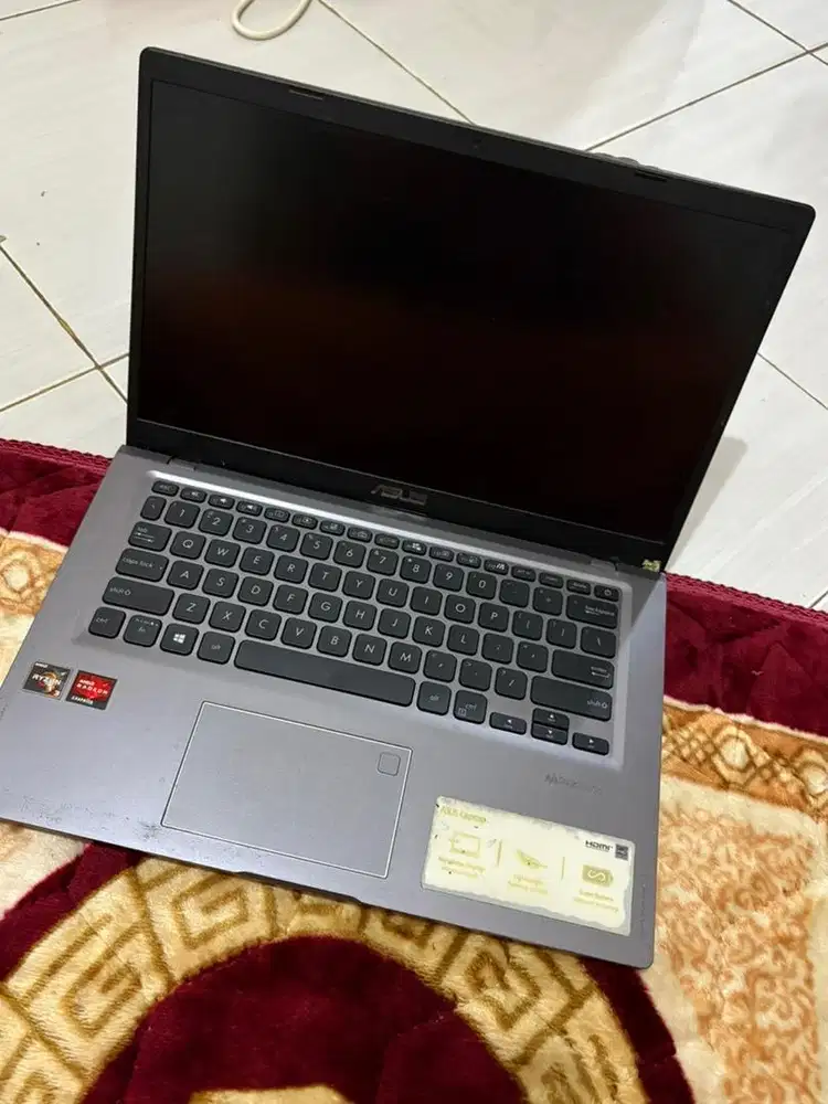 Laptop Asus Reyzen 3