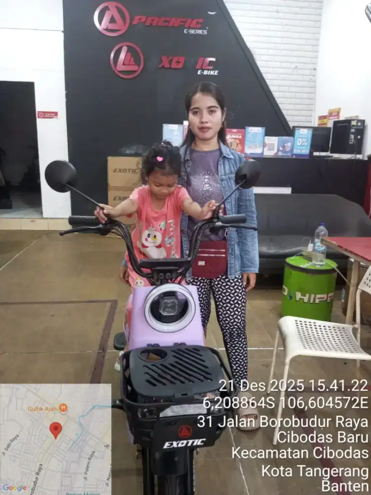 Showroom sepeda listrik